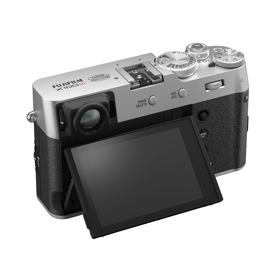 x100vi digital camera silver